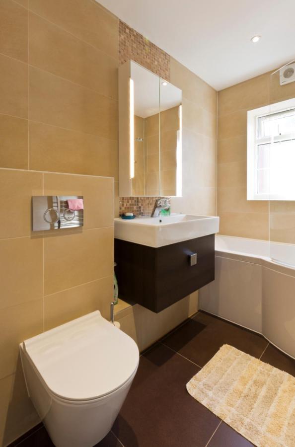 Leafy Suburban Bed And Breakfast Нортвуд Экстерьер фото